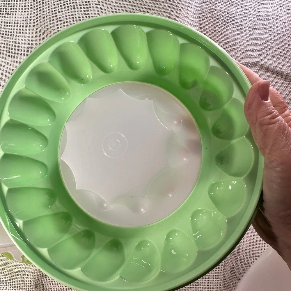 Tupperware vintage kitchen